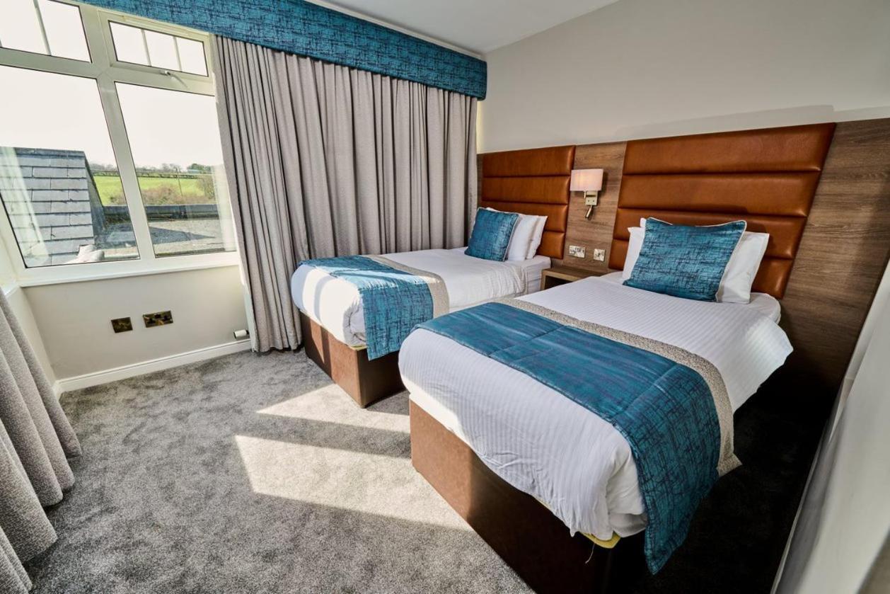 Bushtown Hotel & Spa Coleraine Exterior foto